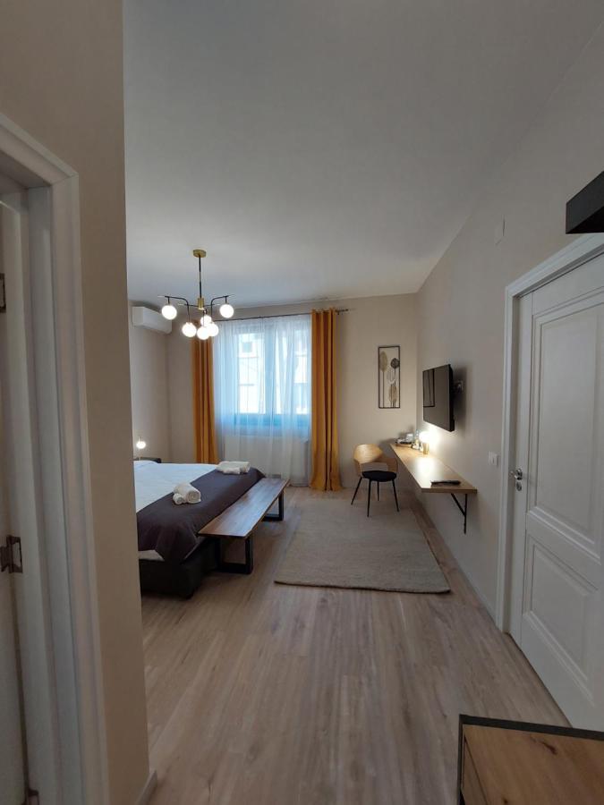 Mandarin Premium Apartments Targu Mures Exterior photo