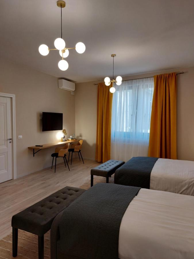 Mandarin Premium Apartments Targu Mures Exterior photo