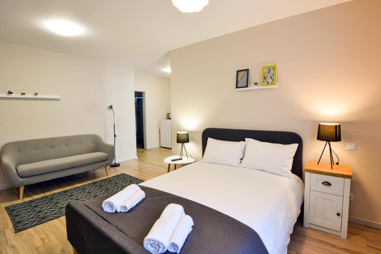 Mandarin Premium Apartments Targu Mures Exterior photo